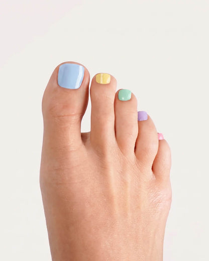 Pédicure - Arc-en-ciel pastel